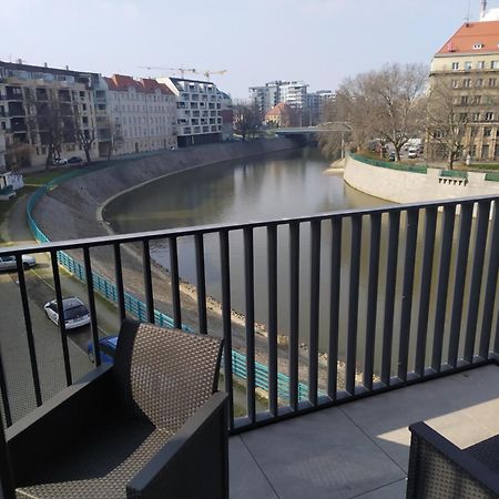 Apart Bulwary Wroclaw Apartment Luaran gambar